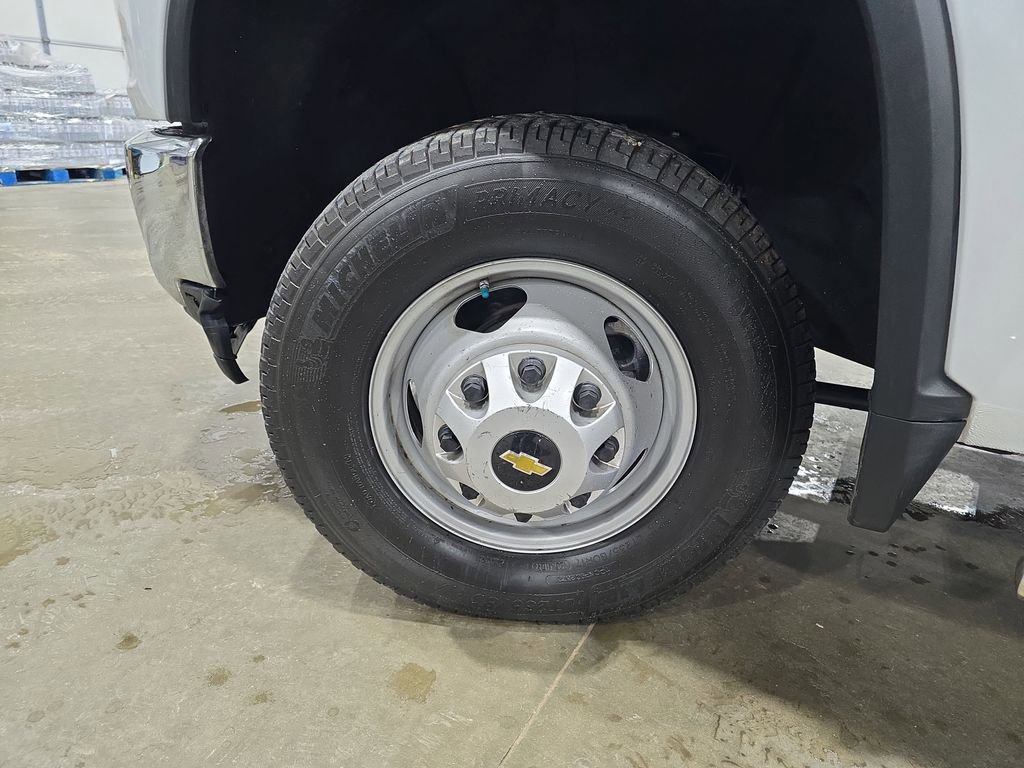 Used 2021 Chevrolet Silverado 3500 W/T w/ WT Convenience Package image 31