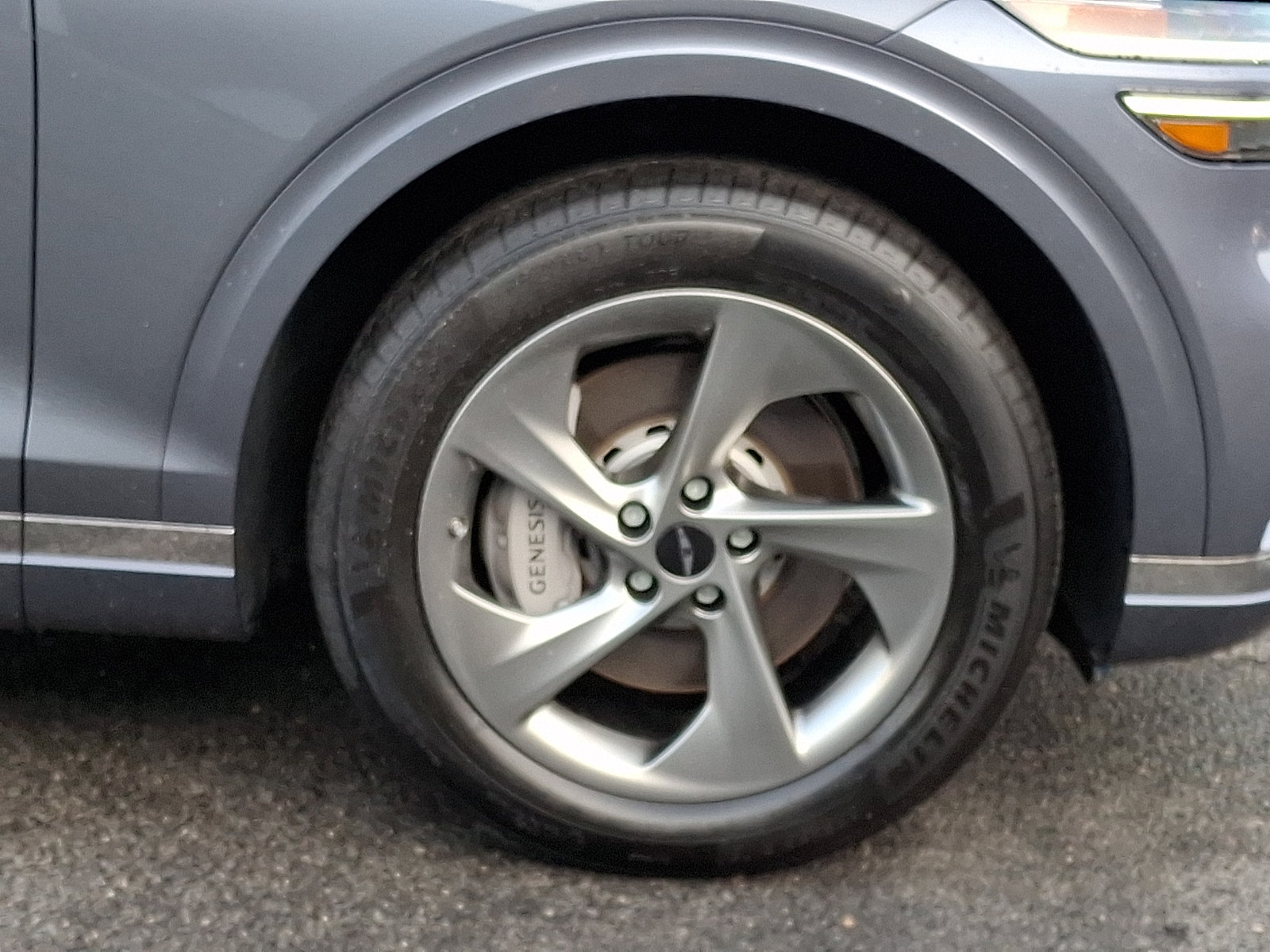 Certified 2026 Genesis GV70 2.5T Select AWD/4WD image 8