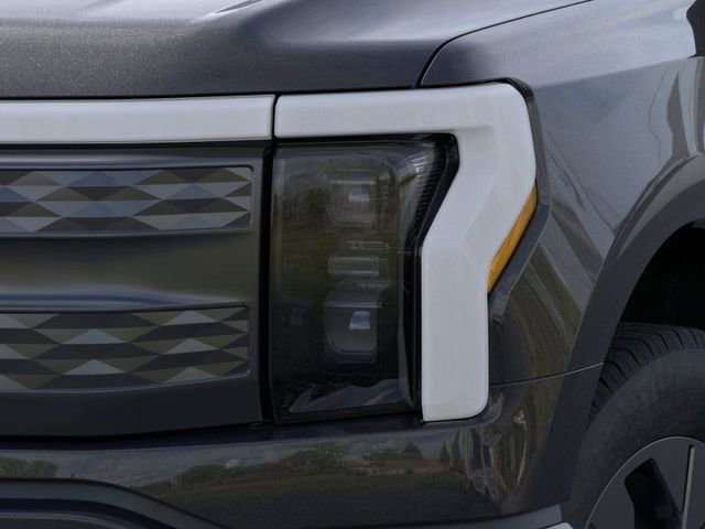 New 2025 Ford F150 Lightning Lariat image 17