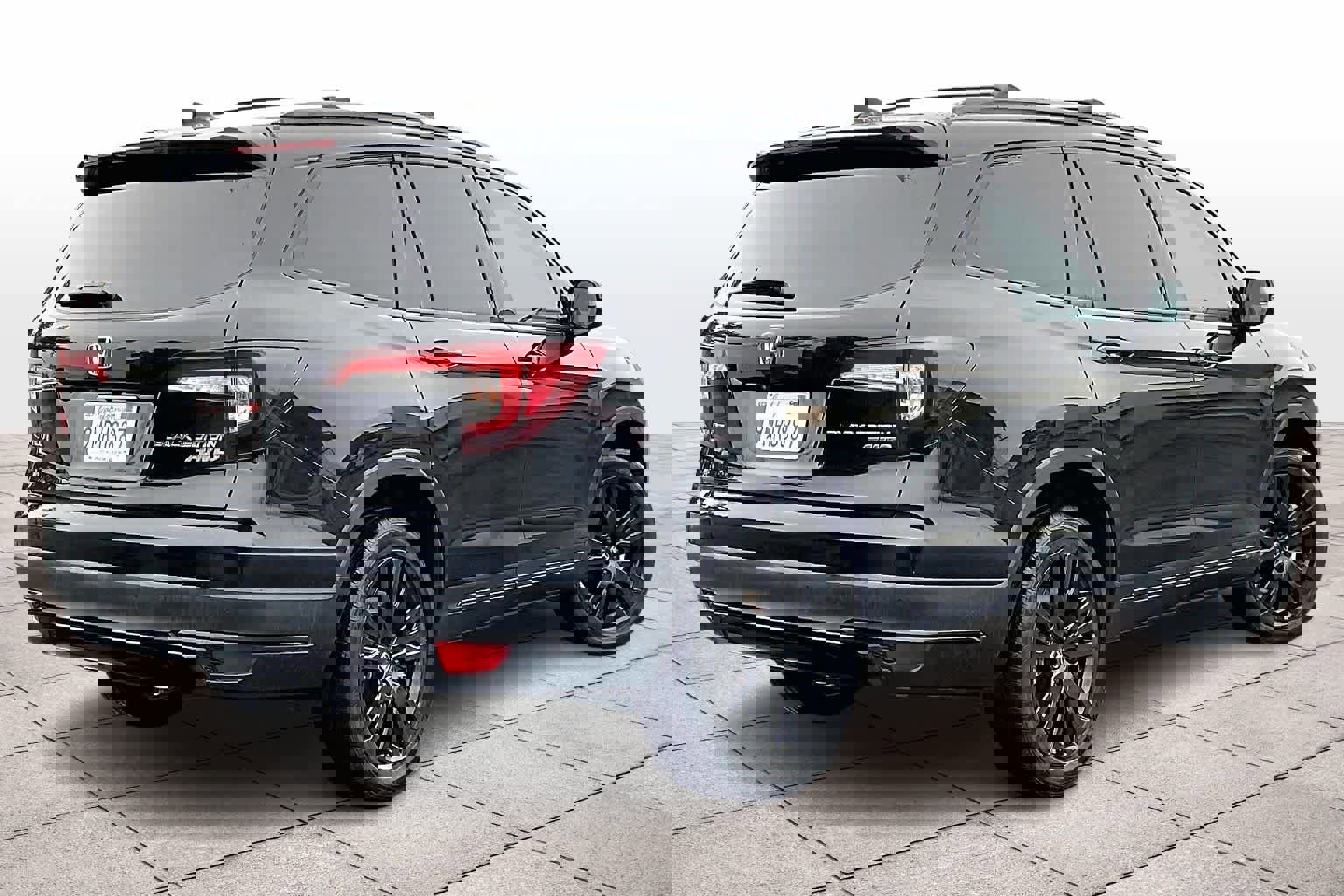 Used 2021 Honda Pilot Black Edition image 16