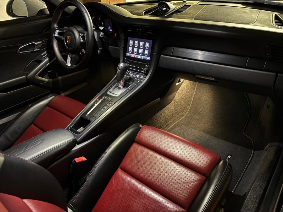 Used 2018 Porsche 911 Carrera GTS image 23