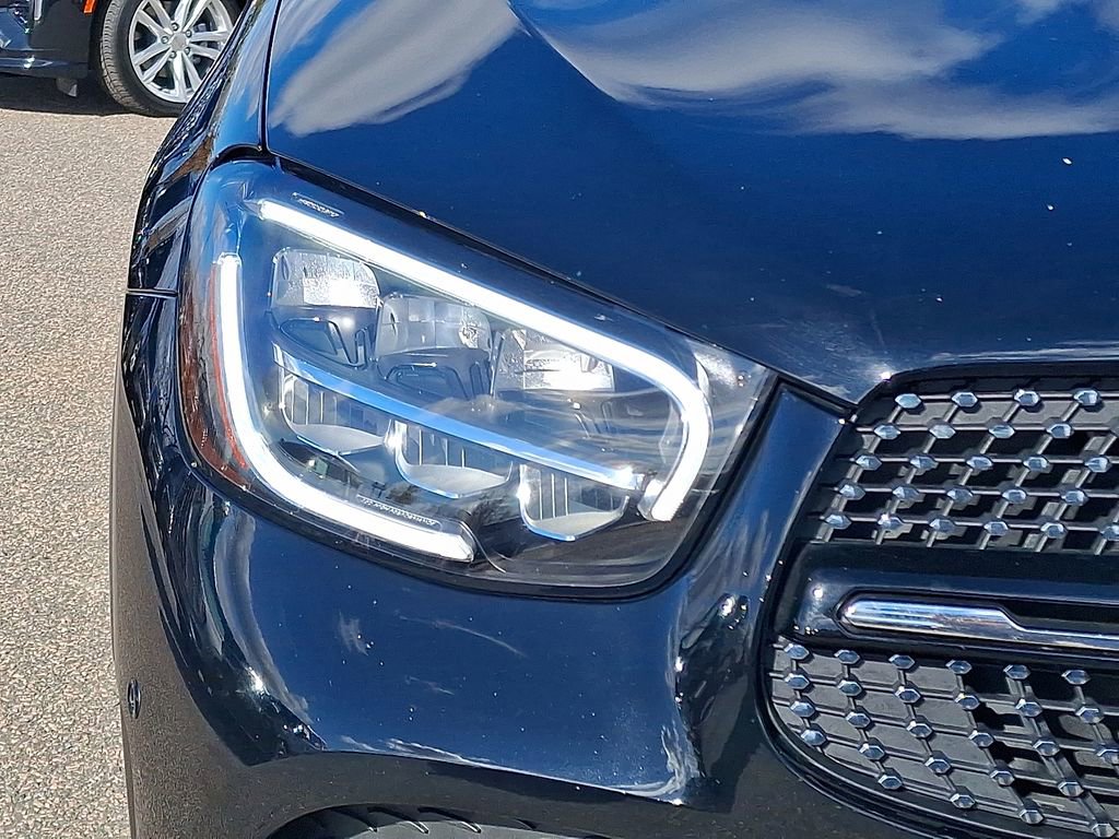 Used 2022 Mercedes-Benz GLC 300 GLC 300 image 13