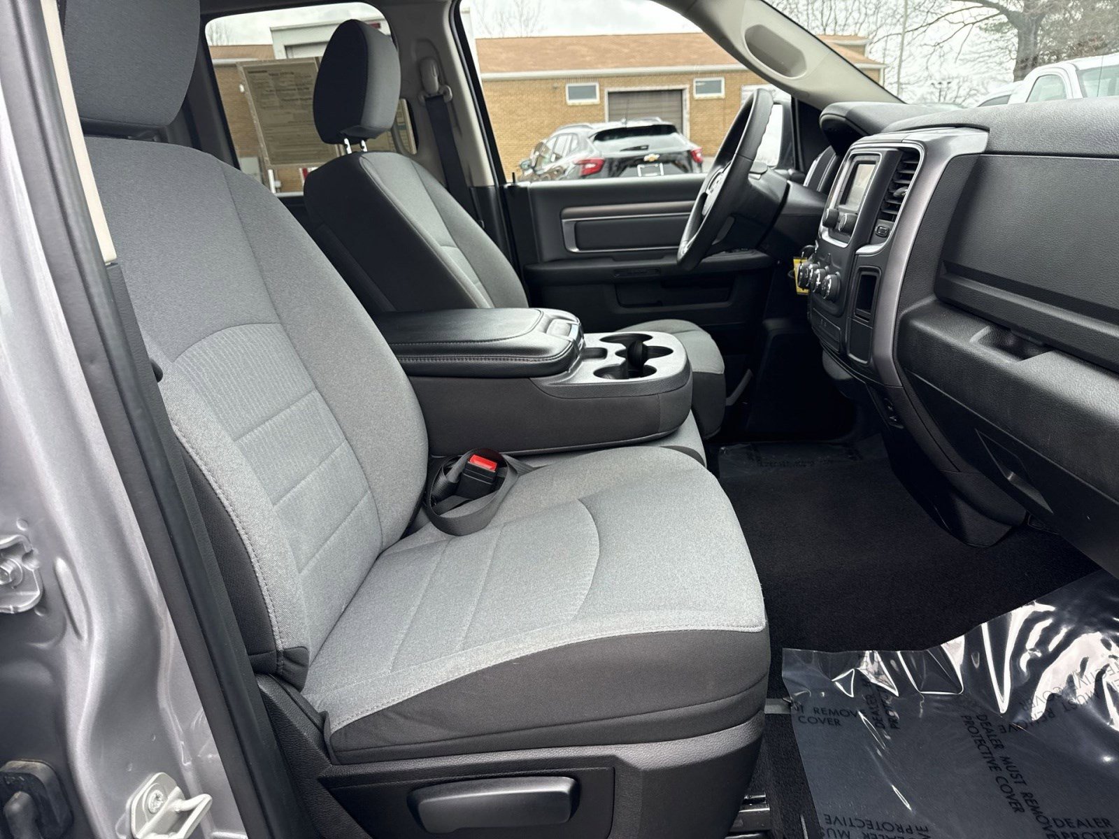 Used 2024 RAM 1500 Classic SLT image 24