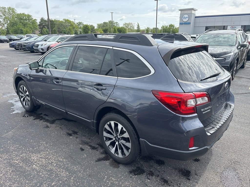 Used 2016 Subaru Outback 3.6R Limited AWD/4WD image 5