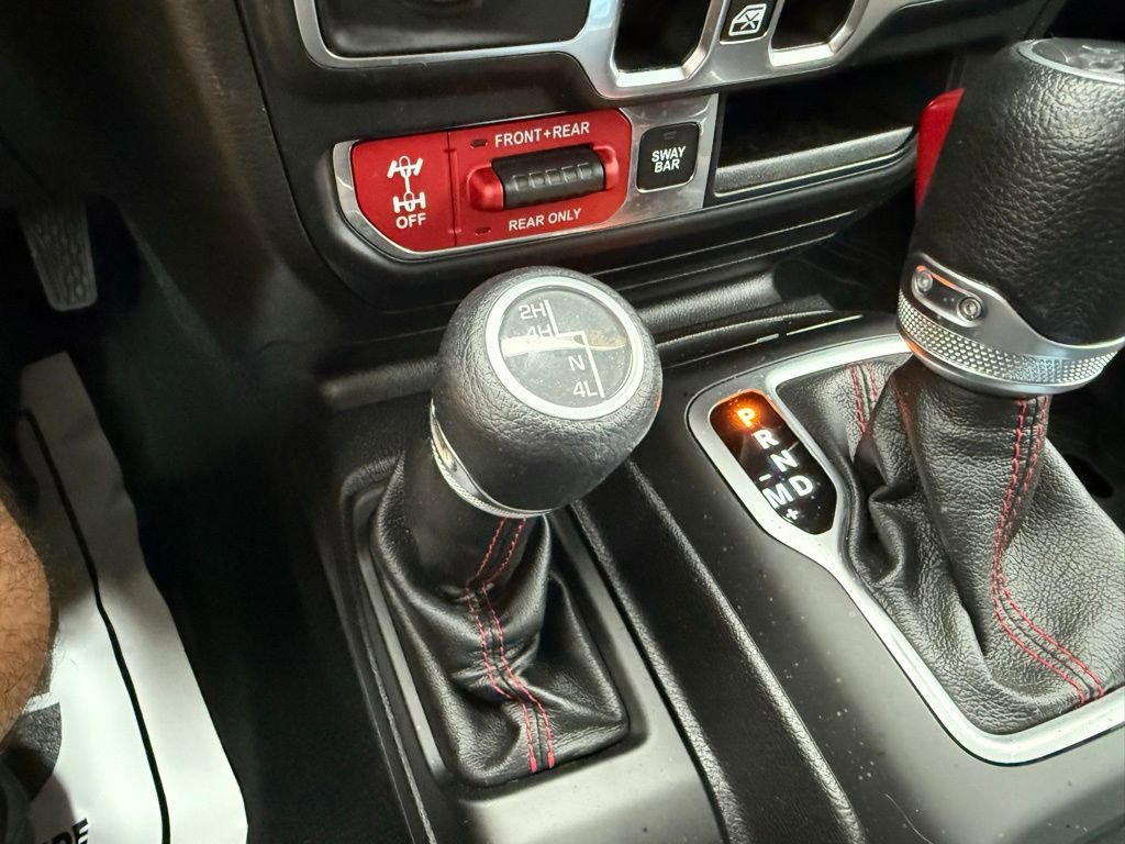 Certified 2018 Jeep Wrangler Unlimited Rubicon image 27