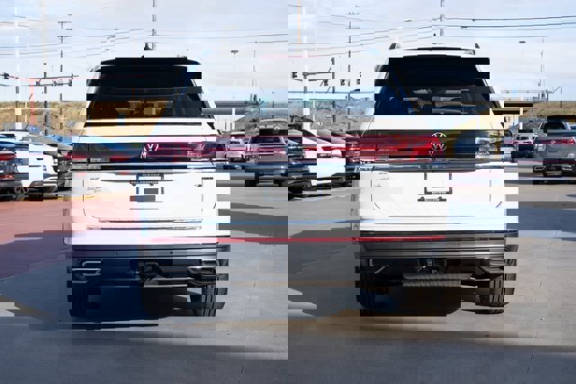 New 2026 Volkswagen Atlas SE image 5