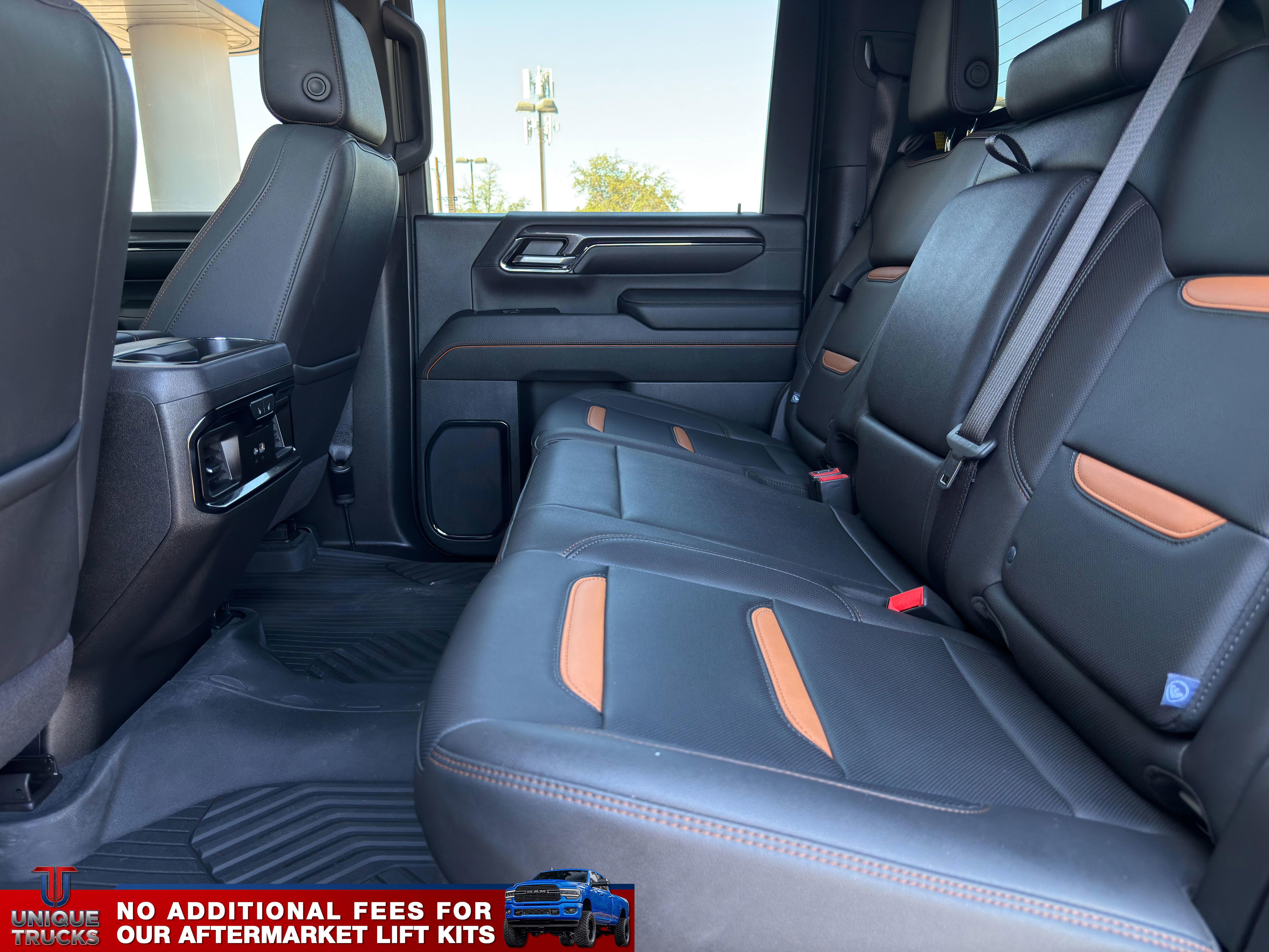 Used 2024 GMC Sierra 2500 AT4 w/ AT4 Premium Plus Package AWD/4WD image 25