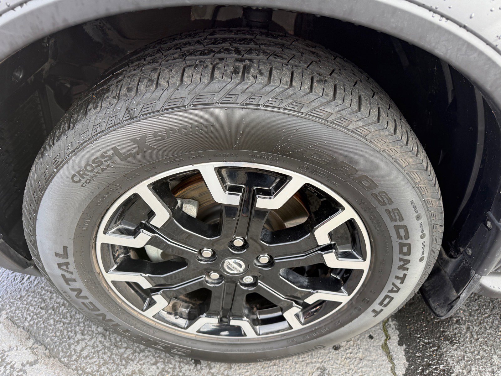 Used 2019 Nissan Pathfinder SL AWD/4WD image 18