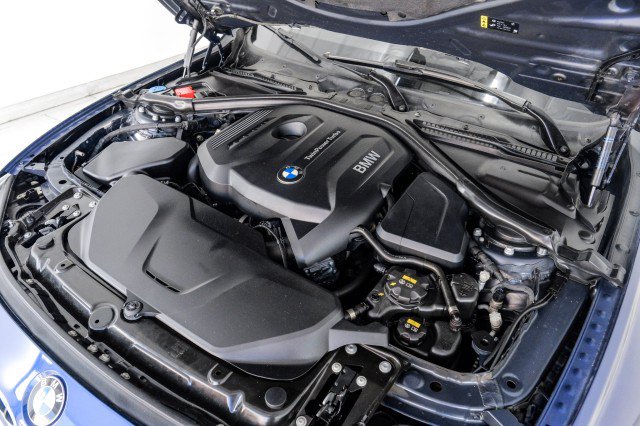Used 2017 BMW 330i xDrive Sedan AWD/4WD image 68