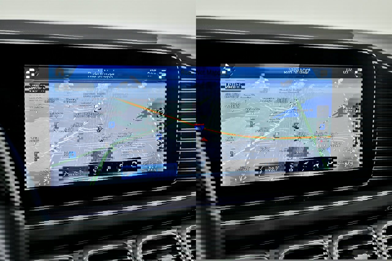 Used 2023 Mercedes-Benz Maybach GLS 600 4MATIC image 36