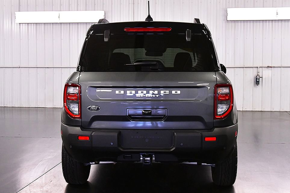 Used 2025 Ford Bronco Sport Badlands image 6