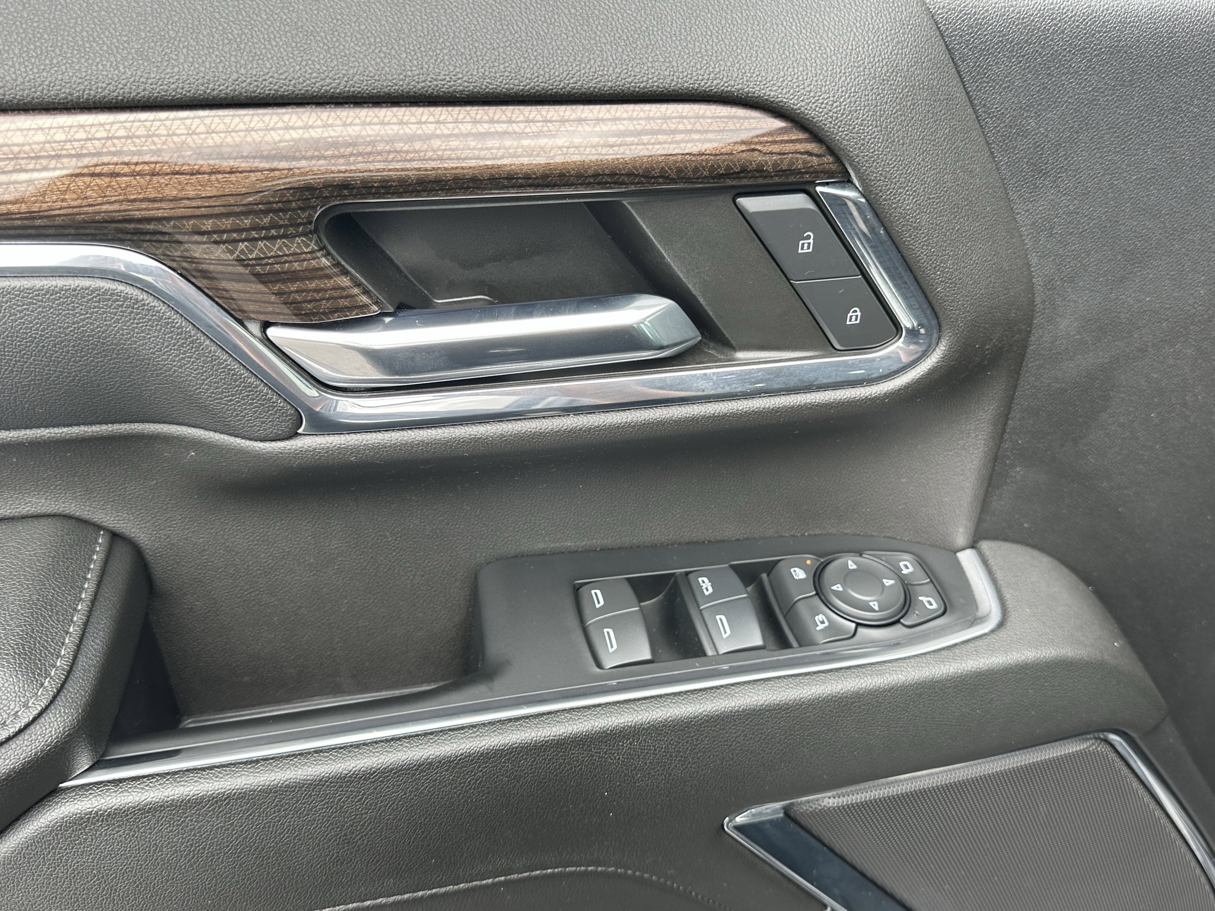 Used 2024 Chevrolet Silverado 2500 LT w/ All Star Edition image 15