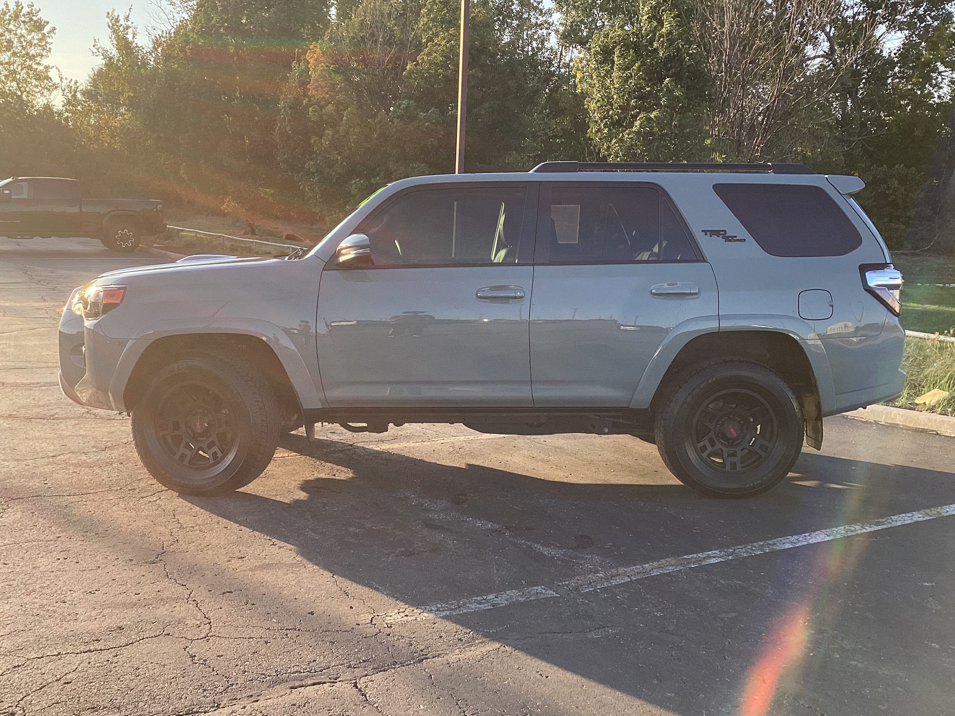 Certified 2023 Toyota 4Runner TRD Off-Road Premium w/ Moonroof Package AWD/4WD image 20