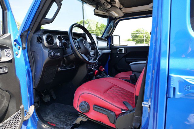 Used 2022 Jeep Gladiator Sport AWD/4WD image 25
