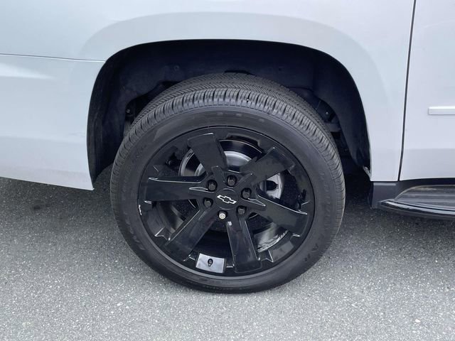 Used 2020 Chevrolet Suburban Premier AWD/4WD image 9