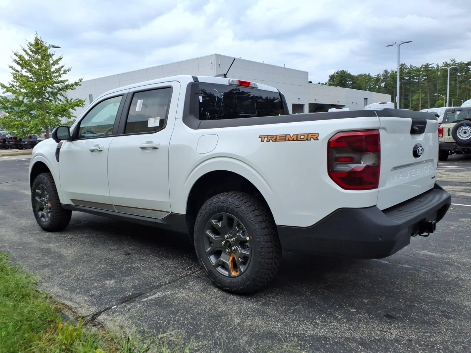 New 2026 Ford Maverick Tremor AWD/4WD image 7