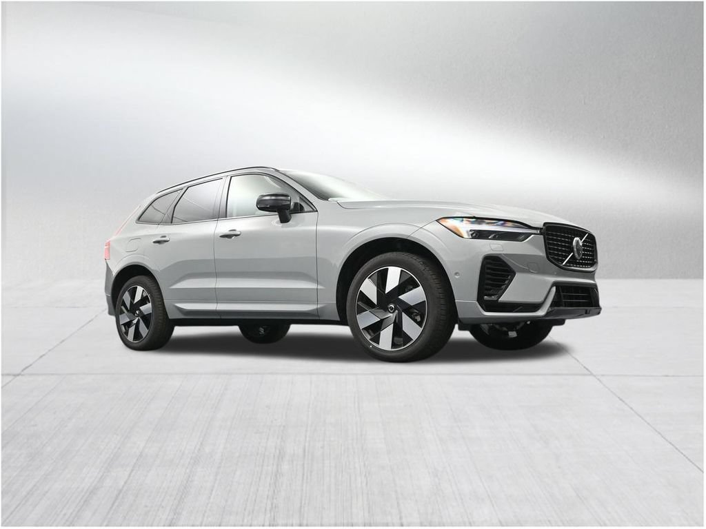 New 2025 Volvo XC60 T8 Plus w/ Protection Package Premier AWD/4WD image 27