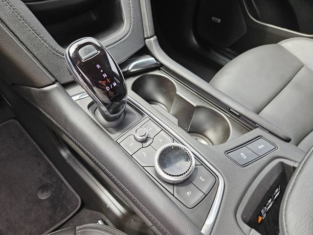 Used 2024 Cadillac XT5 Sportv w/ Technology Package AWD/4WD image 11