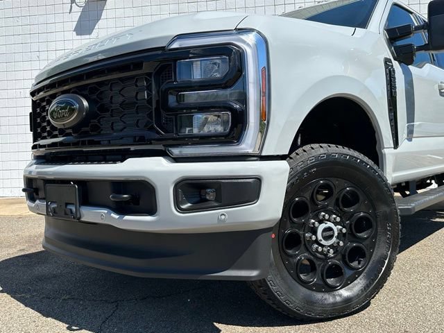New 2026 Ford F250 Lariat w/ Black Appearance Package AWD/4WD image 36