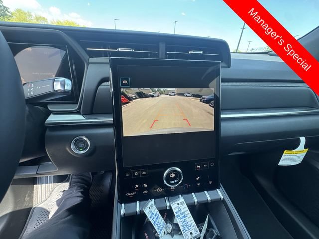 New 2026 GMC Terrain Elevation FWD image 17