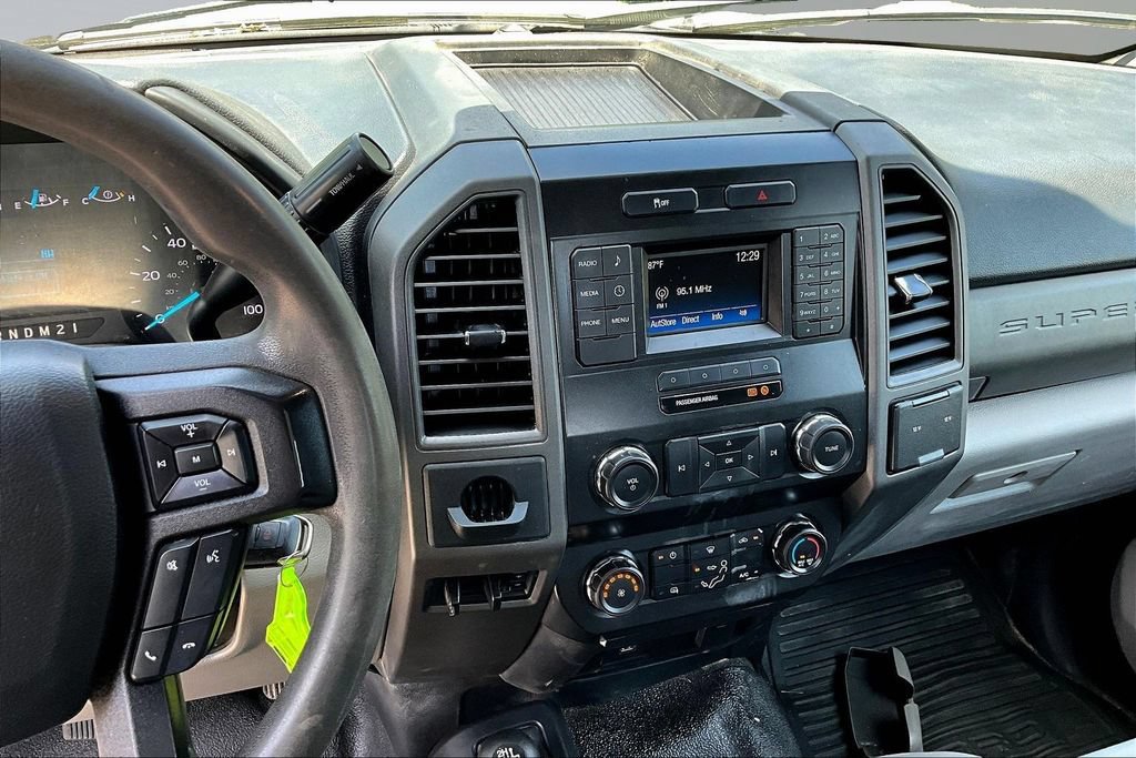 Certified 2019 Ford F450 XL w/ XL Value Package AWD/4WD image 14