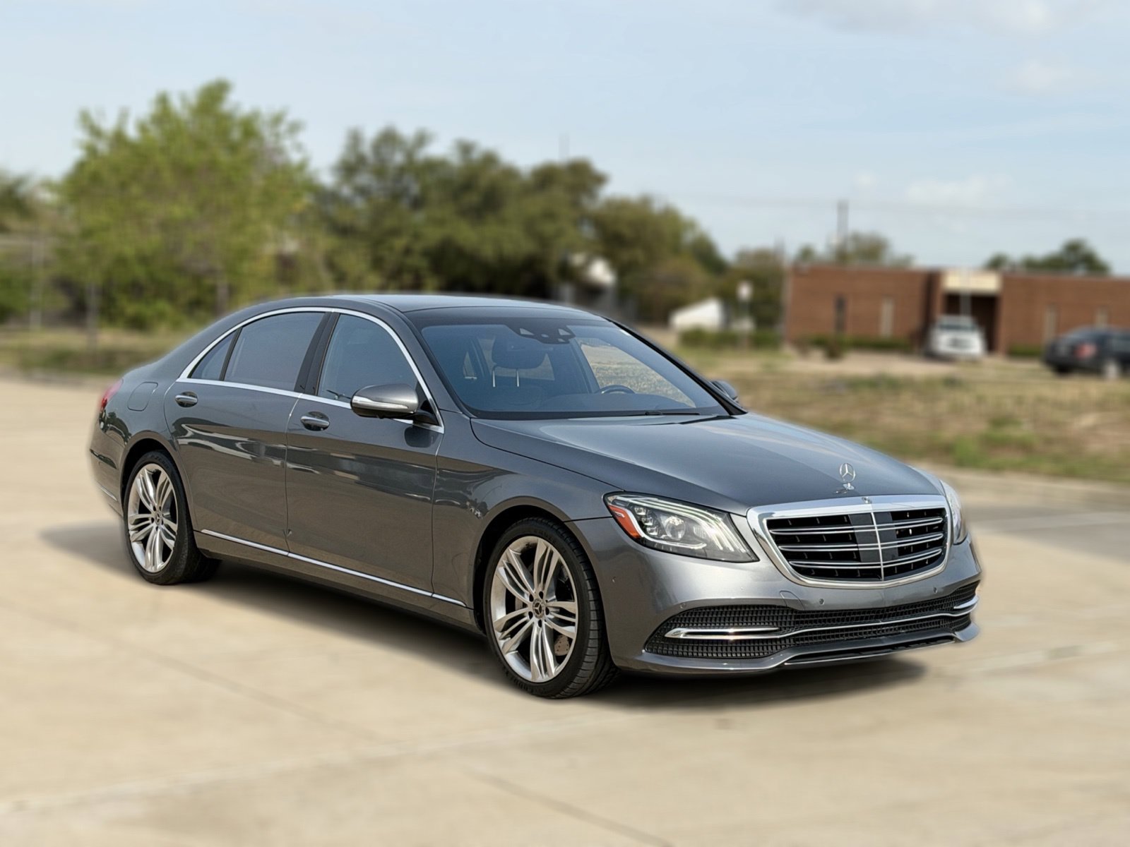 Used 2020 Mercedes-Benz S 450 4MATIC Sedan image 2
