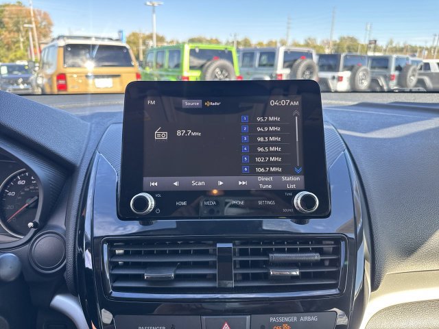 Used 2023 Mitsubishi Eclipse Cross LE AWD/4WD image 18