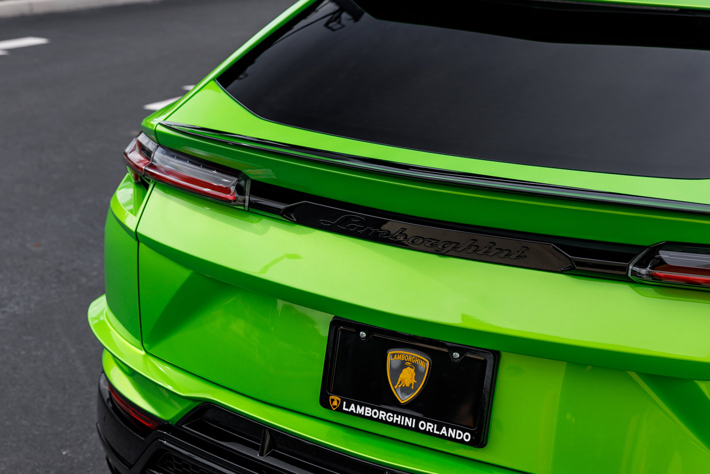 Used 2024 Lamborghini Urus S AWD/4WD image 13