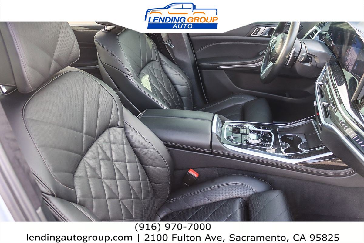 Used 2023 BMW X7 xDrive40i w/ M Sport Package image 15