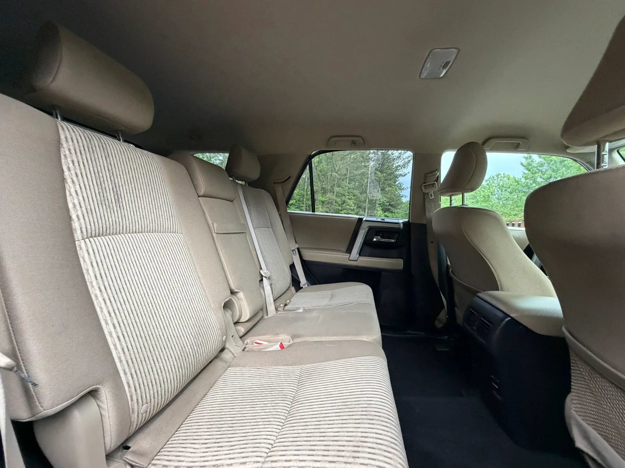 Used 2016 Toyota 4Runner SR5 AWD/4WD image 24