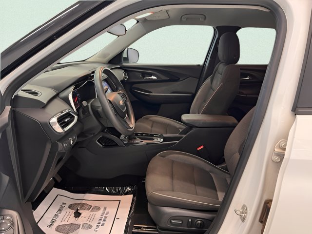Certified 2023 Chevrolet TrailBlazer LT w/ Convenience Package AWD/4WD image 14
