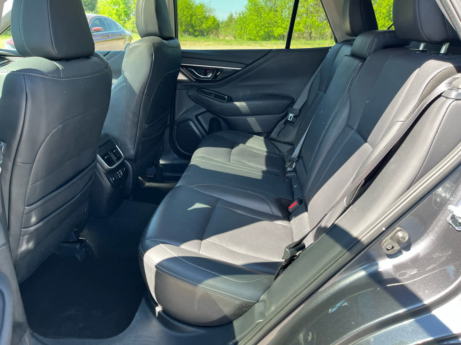 Used 2023 Subaru Outback Limited AWD/4WD image 23