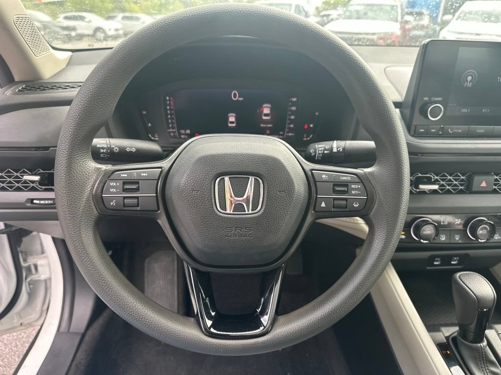 Used 2023 Honda Accord EX image 14