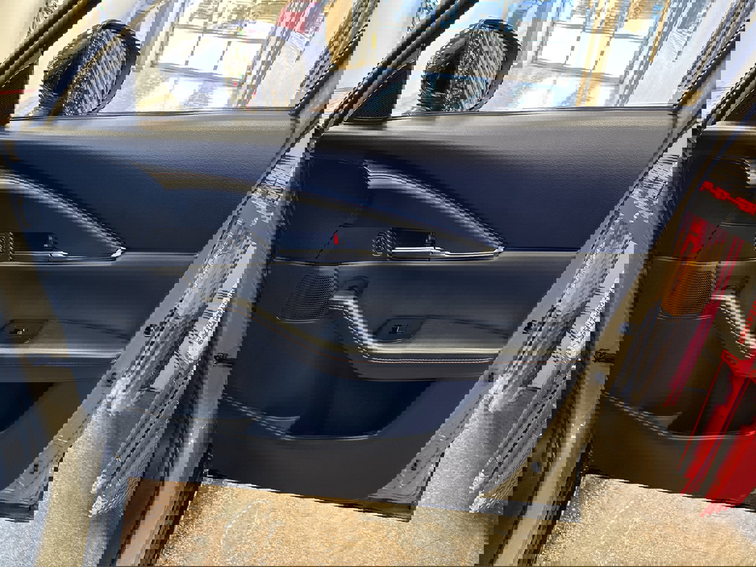 Used 2024 MAZDA CX-30 Carbon image 18