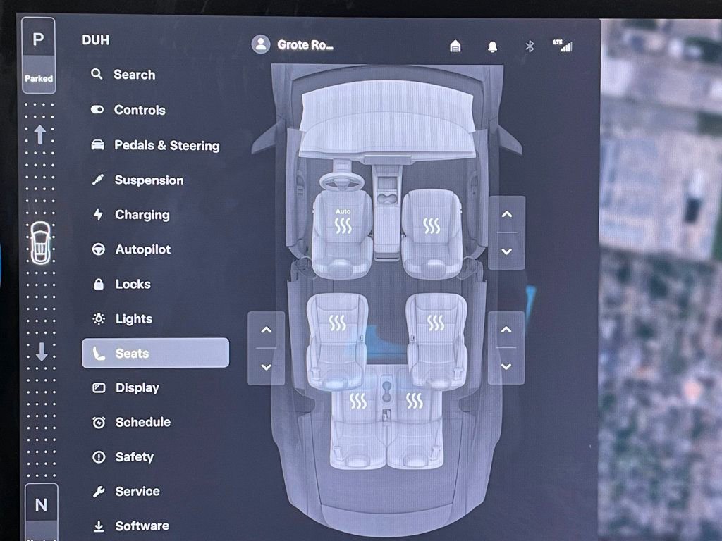 Used 2022 Tesla Model X Plaid image 37