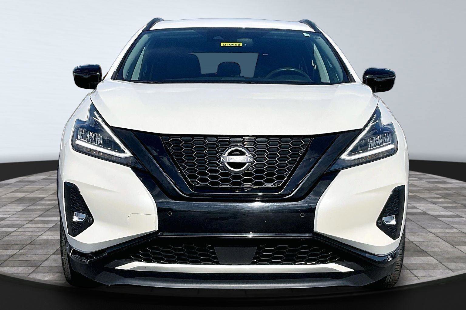 Certified 2024 Nissan Murano SV w/ SV Midnight Edition Package FWD image 4
