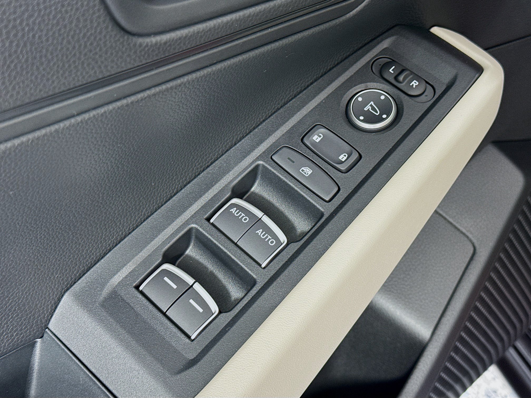 New 2026 Honda Accord LX image 17