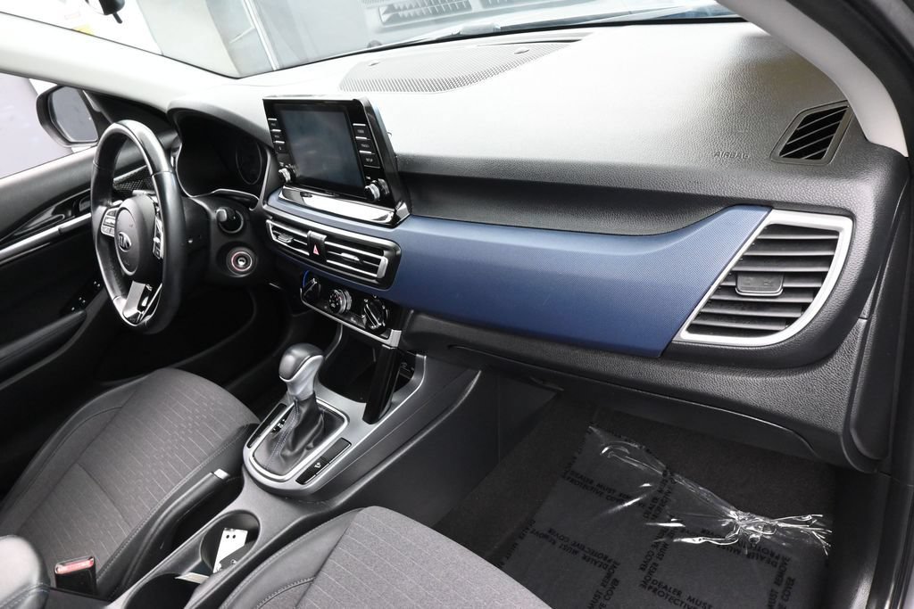 Used 2021 Kia Seltos S FWD image 38