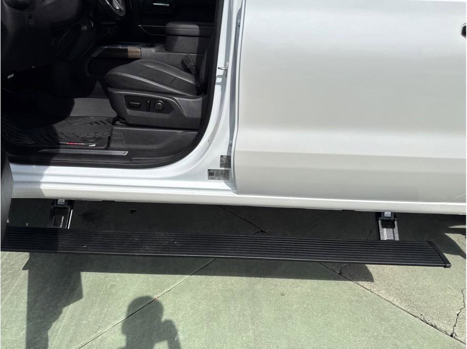 Used 2020 Chevrolet Silverado 1500 LT Trail Boss image 17