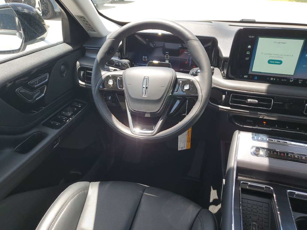 New 2026 Lincoln Aviator 2WD image 17