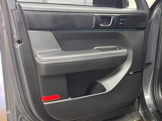 Certified 2025 Hyundai Santa Fe Calligraphy FWD image 15