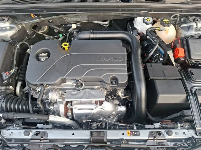 Used 2025 Chevrolet Malibu LT FWD image 28