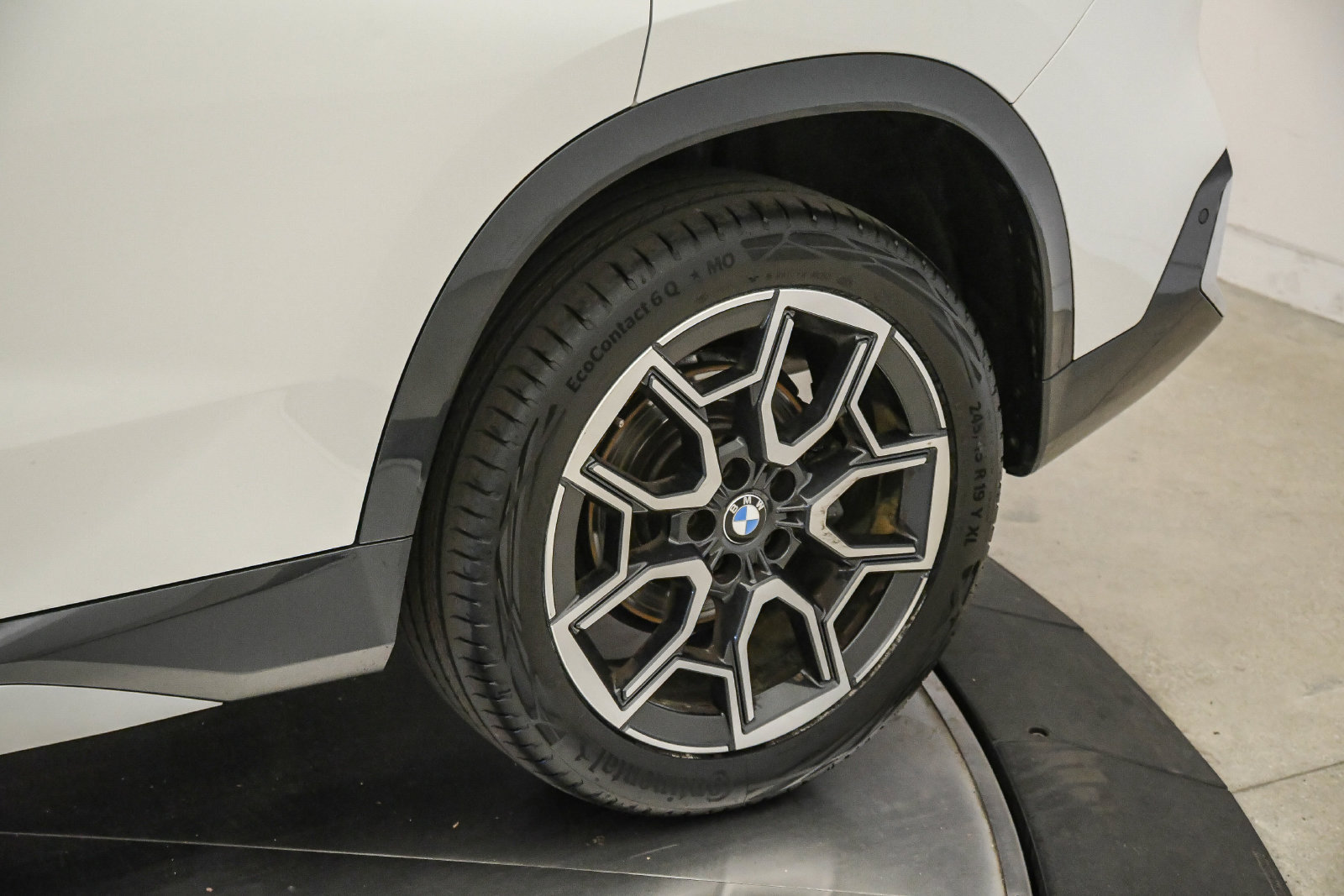 Used 2023 BMW X1 xDrive28i w/ Convenience Package AWD/4WD image 10