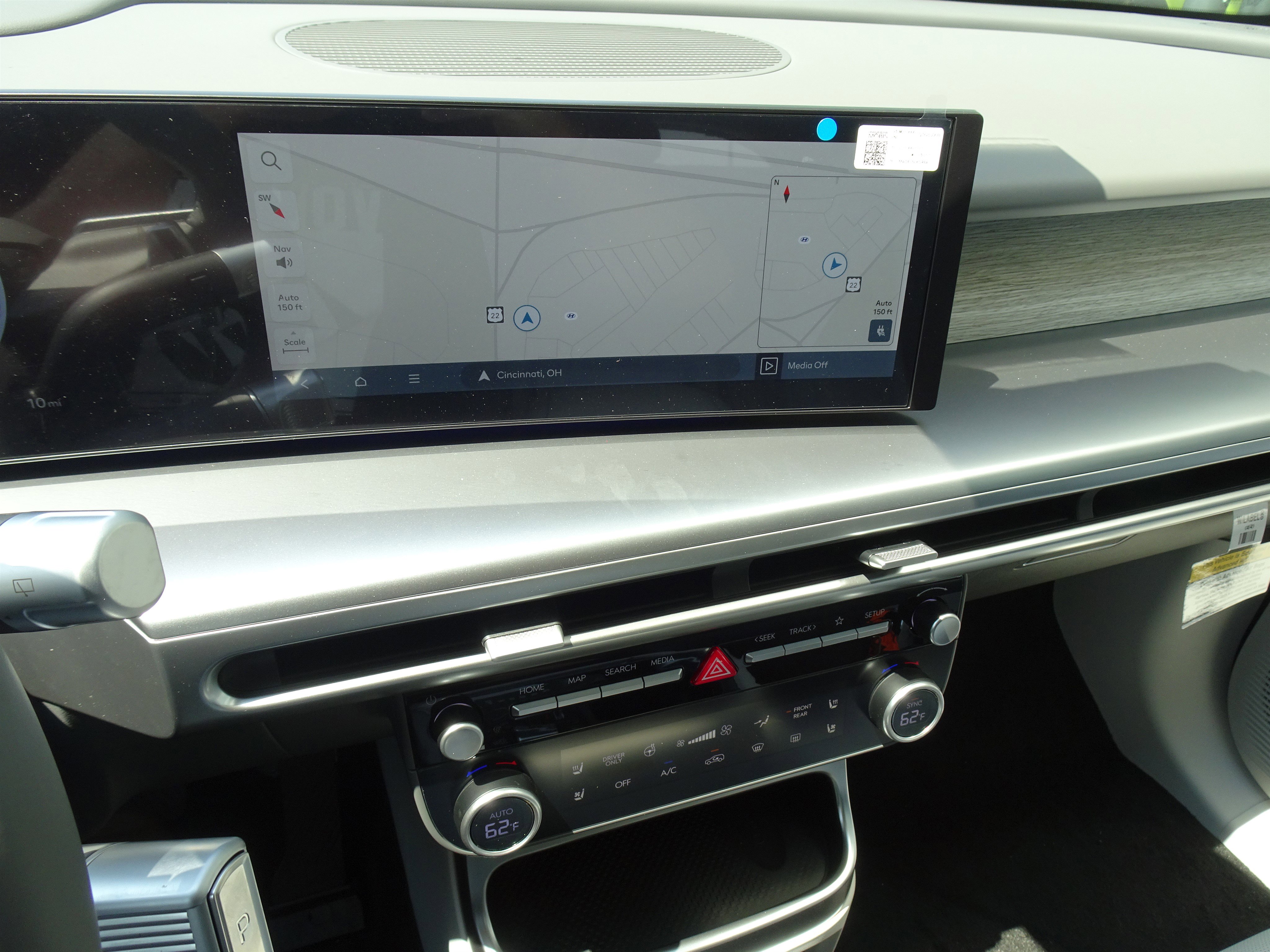 New 2026 Hyundai Ioniq 9 SEL image 16