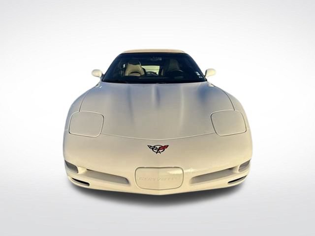 Used 2001 Chevrolet Corvette Convertible w/ Preferred Equipment Group2 RWD image 2