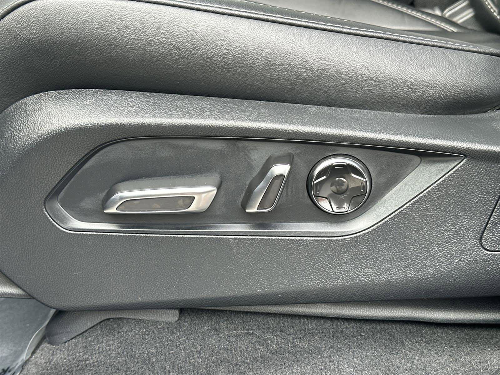 Certified 2024 Acura MDX FWD w/ Technology Package image 24