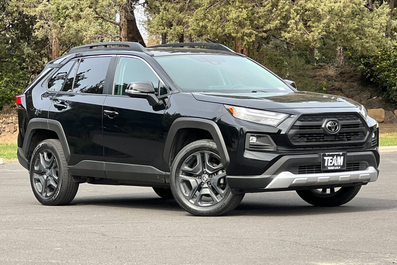 Used 2024 Toyota RAV4 Adventure image 2