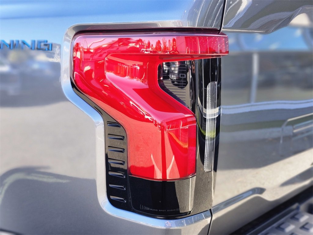 New 2025 Ford F150 Lightning XLT w/ Max Trailer Tow Package image 9