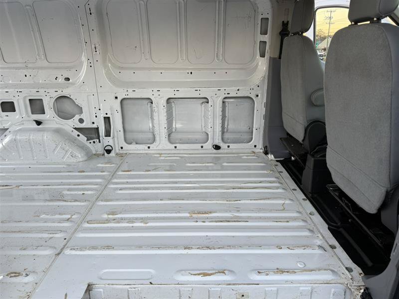 Used 2016 Ford Transit 250 130 Low Roof RWD image 14