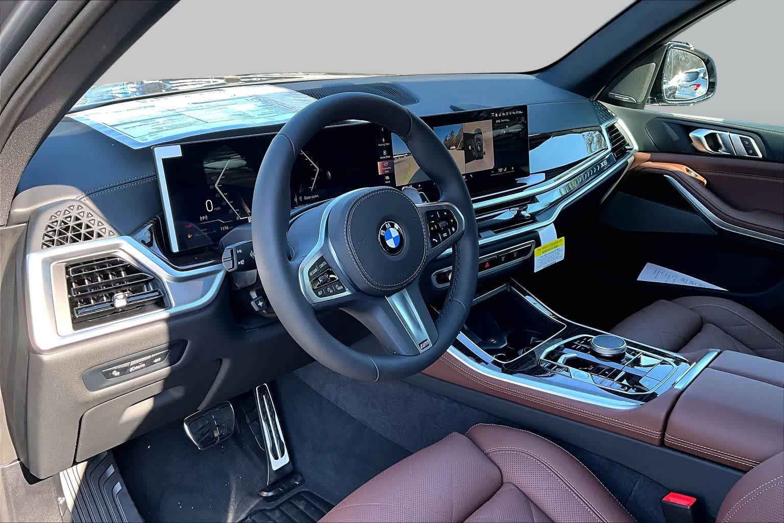 New 2026 BMW i5 eDrive40 w/ Executive Package RWD image 9